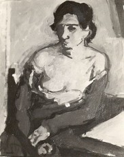 Brune aux épaules nues